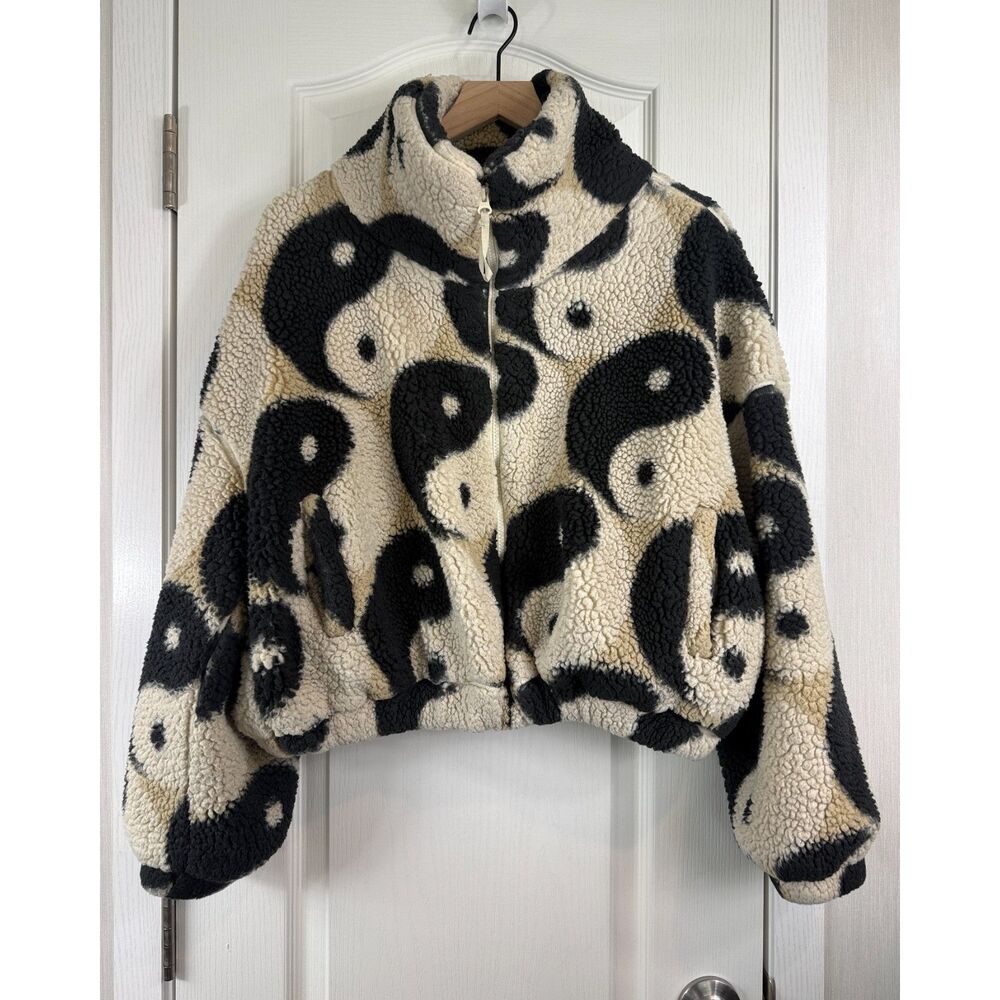 Urban Outfitters Yin Yang Sherpa Fleece Jacket Womens XS Full Zip Cropped - Picture 1 of 12